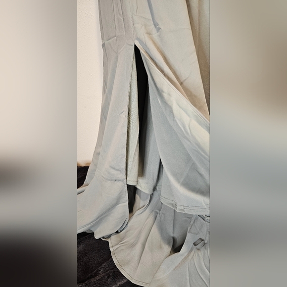 NWT Show Me Your MuMu Weddings Claire Tie Shoulder midi dress in silver sage L - Picture 4 of 9